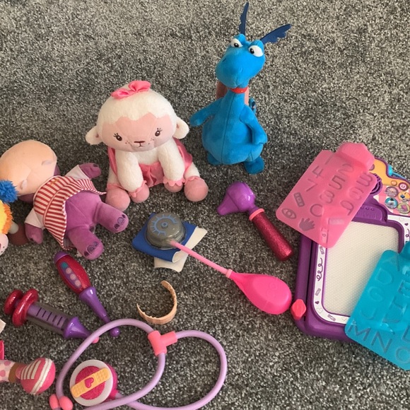 Bundle of Doc McStuffins Toys - Picture 3 of 5